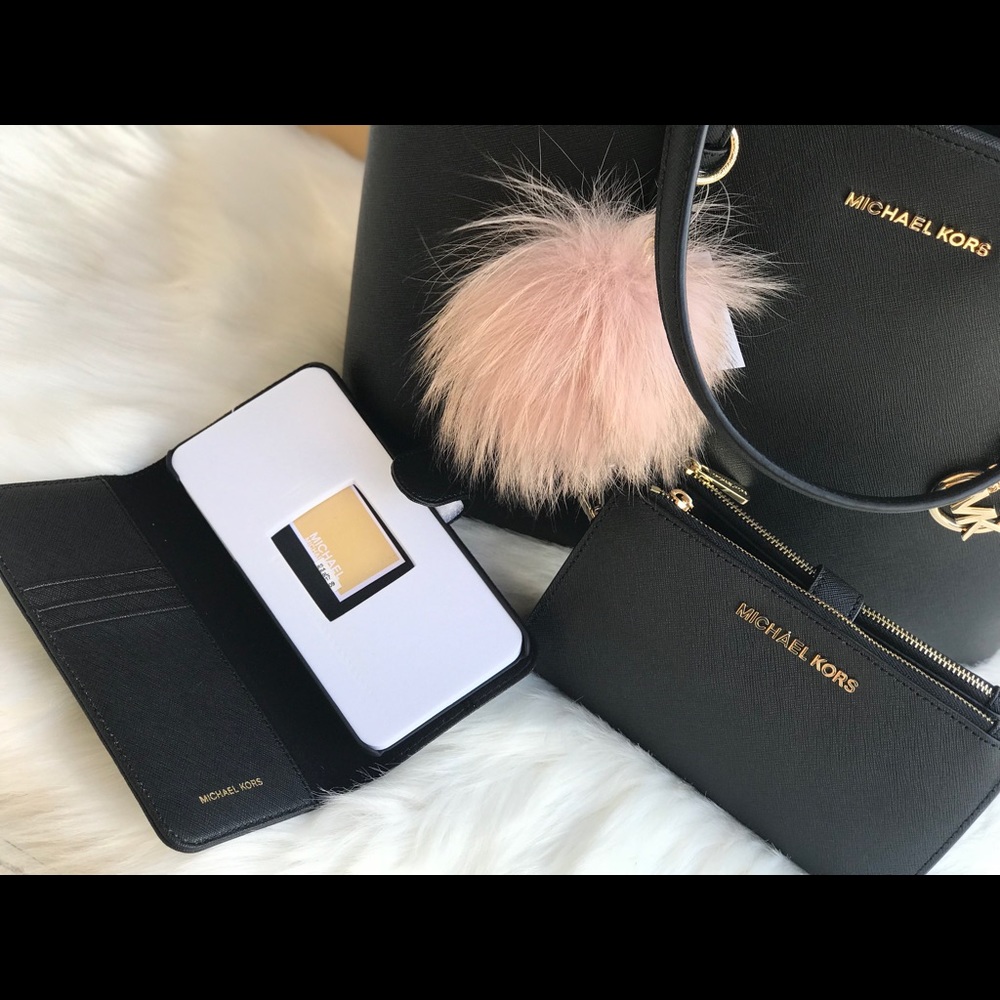 🌷MICHAEL KORS Black Carryall Jet Set Tote Set🌷 - Picture 5 of 8